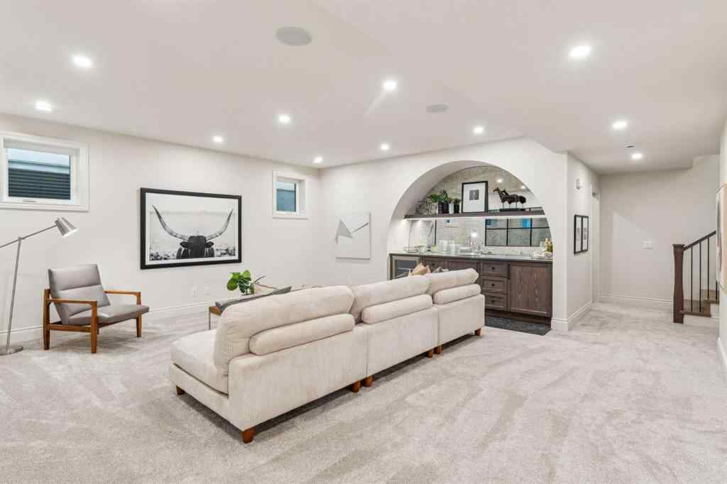 MLS® A2270195 - 3708 8 Avenue NW in Parkdale Calgary, Residential