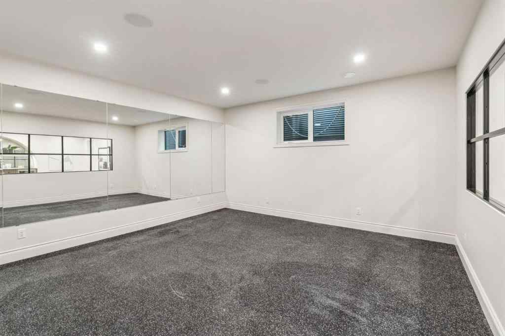 MLS® A2270195 - 3708 8 Avenue NW in Parkdale Calgary, Residential