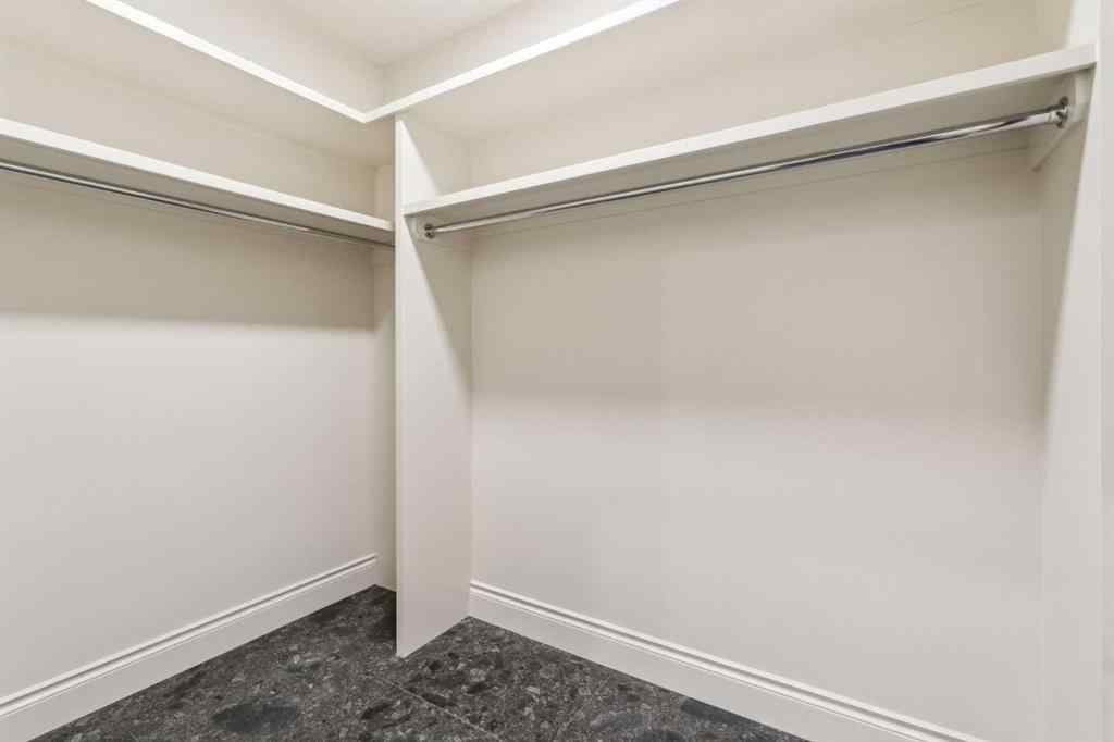 MLS® A2270195 - 3708 8 Avenue NW in Parkdale Calgary, Residential