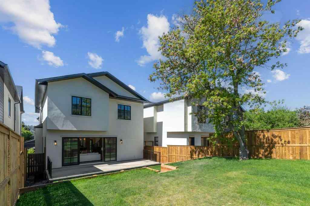 MLS® A2270195 - 3708 8 Avenue NW in Parkdale Calgary, Residential