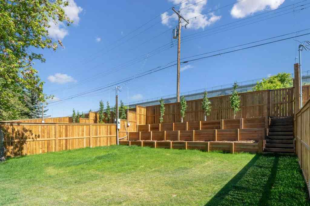 MLS® A2270195 - 3708 8 Avenue NW in Parkdale Calgary, Residential