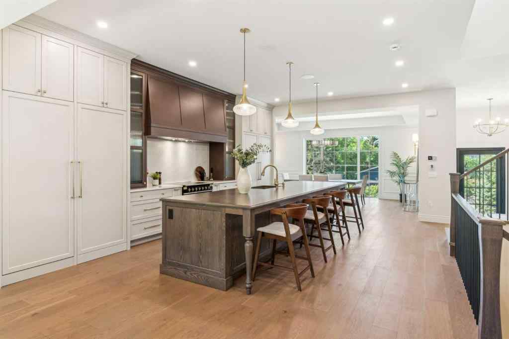 MLS® A2270195 - 3708 8 Avenue NW in Parkdale Calgary, Residential