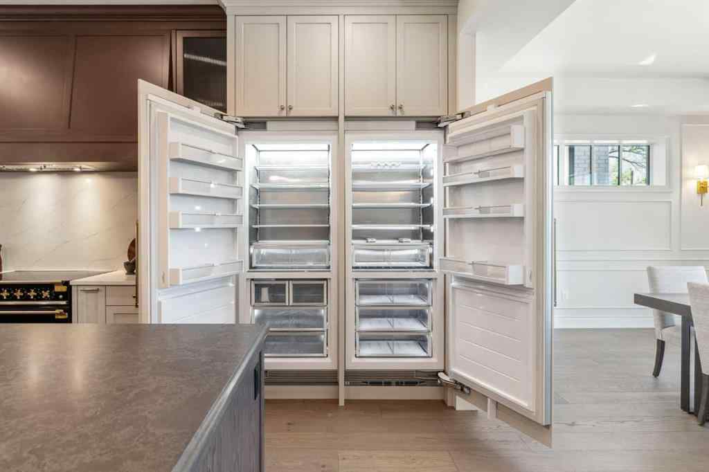 MLS® A2270195 - 3708 8 Avenue NW in Parkdale Calgary, Residential