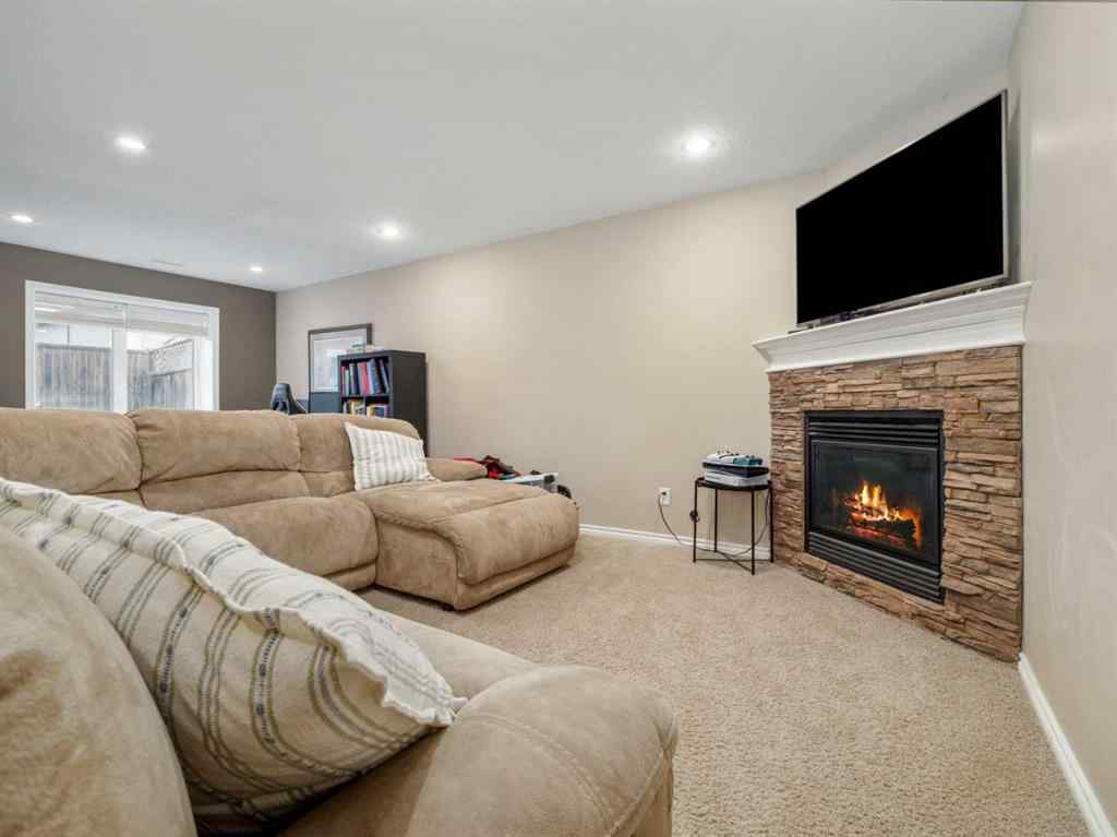 MLS&reg; # A2270197 - 225 Couleecreek Manor S in Southgate Lethbridge, Residential Open Houses