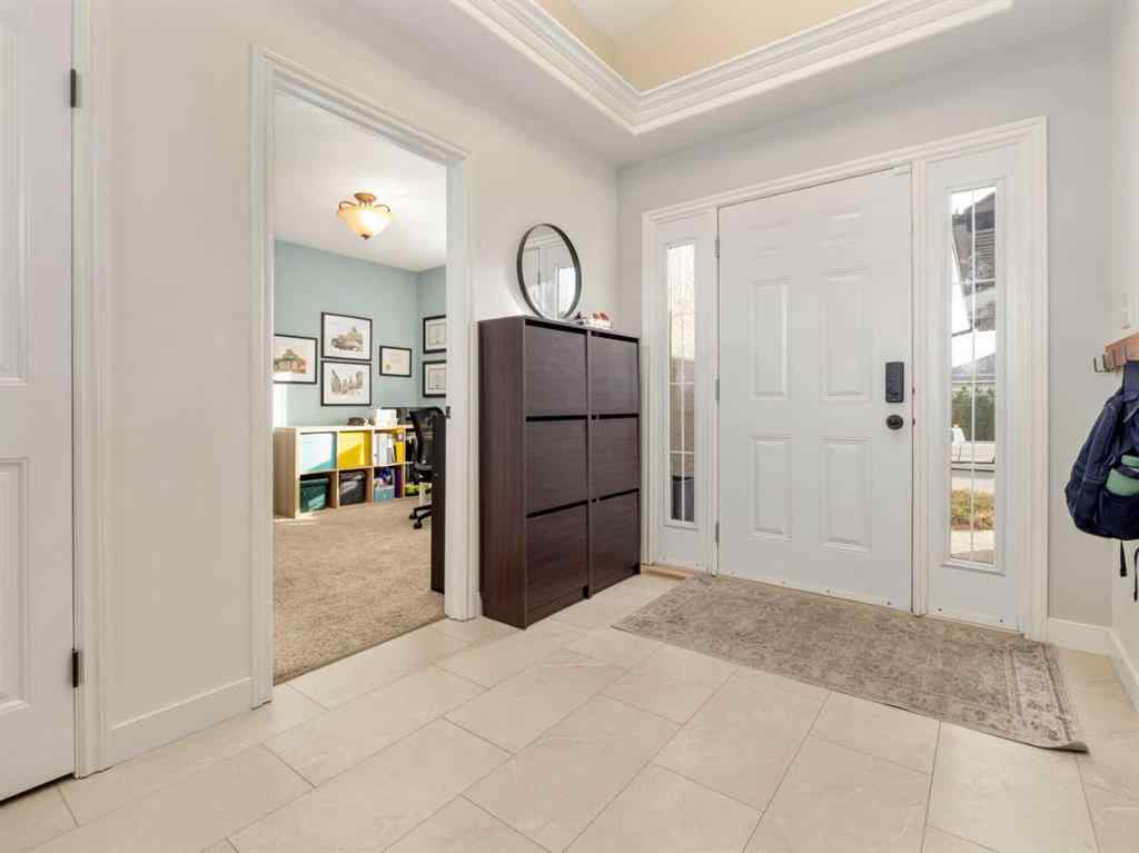 MLS&reg; # A2270197 - 225 Couleecreek Manor S in Southgate Lethbridge, Residential Open Houses