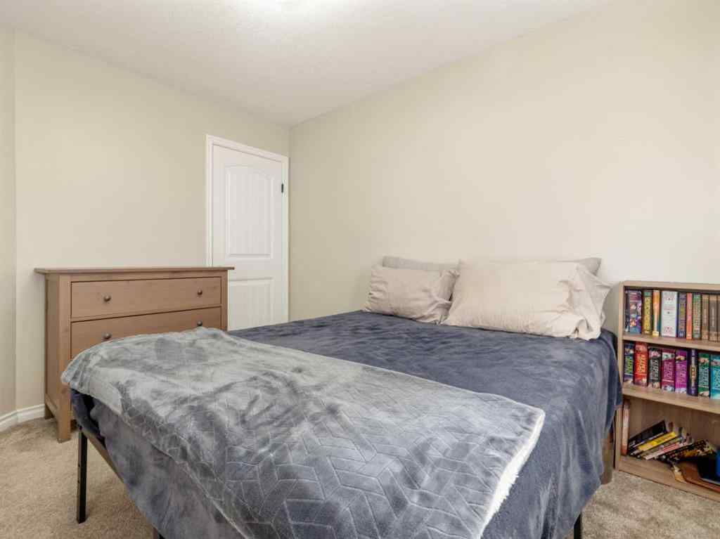 MLS&reg; # A2270197 - 225 Couleecreek Manor S in Southgate Lethbridge, Residential Open Houses