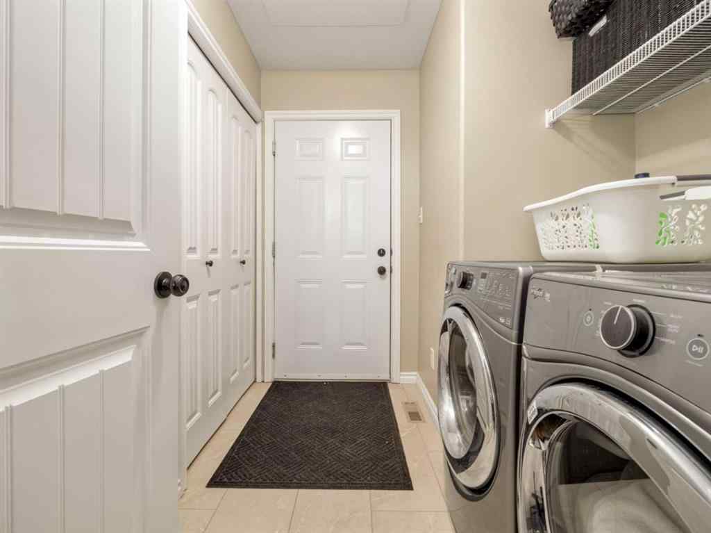 MLS&reg; # A2270197 - 225 Couleecreek Manor S in Southgate Lethbridge, Residential Open Houses