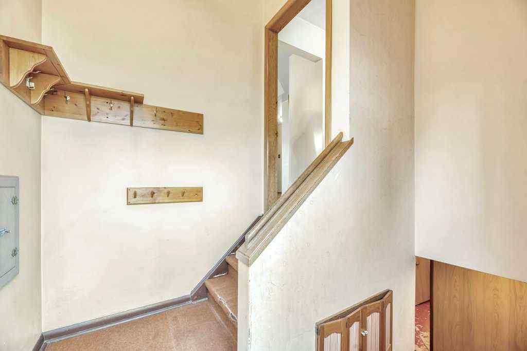 MLS&reg; # A2270198 - 30 Butler Crescent NW in Brentwood Calgary, Residential Open Houses