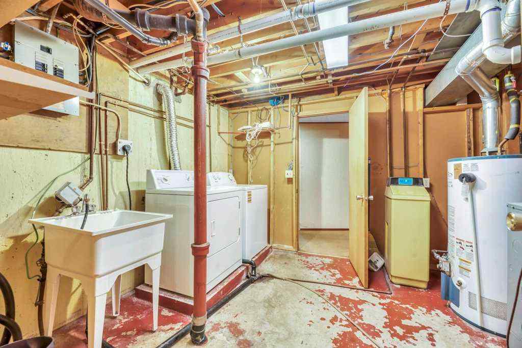 MLS&reg; # A2270198 - 30 Butler Crescent NW in Brentwood Calgary, Residential Open Houses