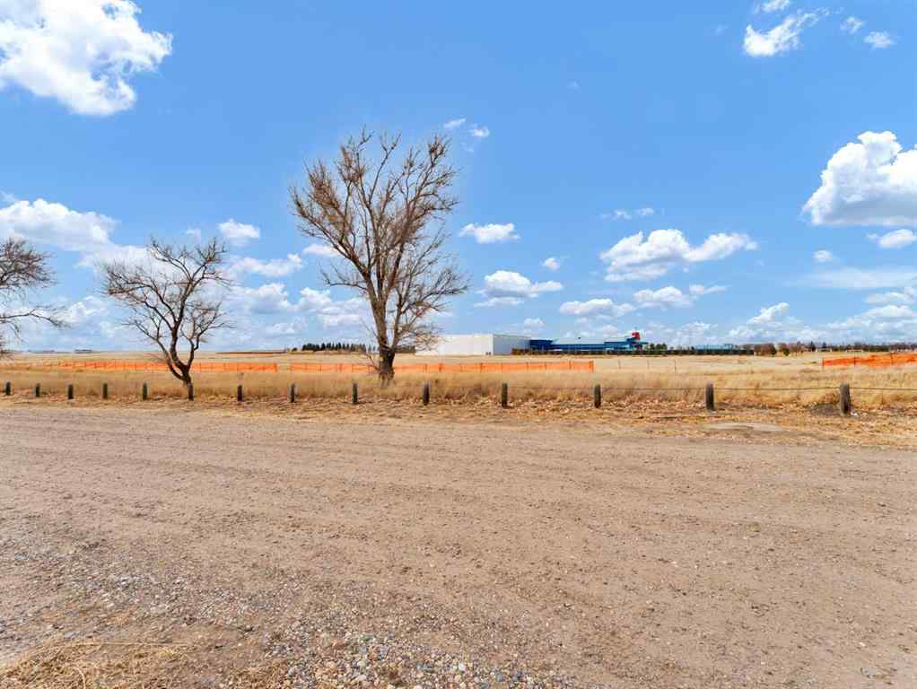 MLS&reg; # A2270206 - 136 14 Street NW in Northwest Crescent Heights Medicine Hat, Residential Open Houses