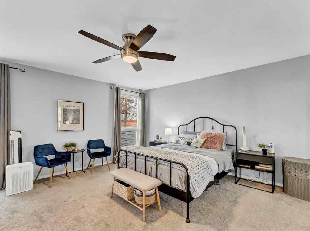 MLS&reg; # A2270206 - 136 14 Street NW in Northwest Crescent Heights Medicine Hat, Residential Open Houses