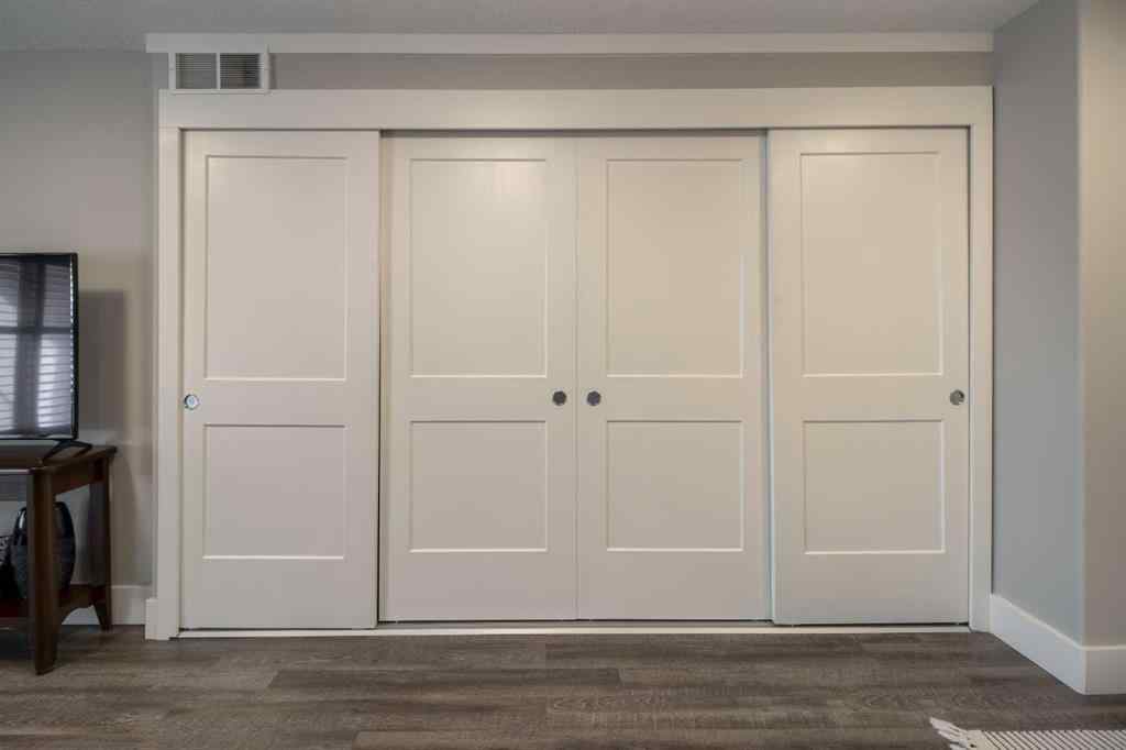 MLS&reg; # A2270207 - Unit #240 100 2 Avenue S in Downtown Lethbridge, Residential Open Houses