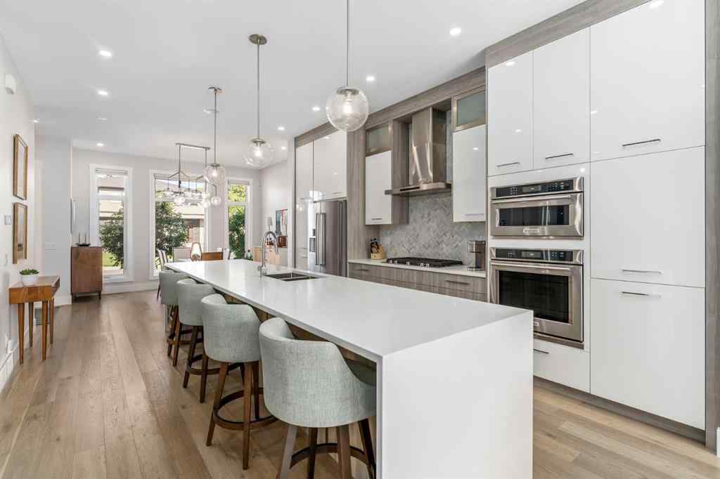 MLS&reg; # A2270210 - 2432 32 Street SW in Killarney/Glengarry Calgary, Residential Open Houses