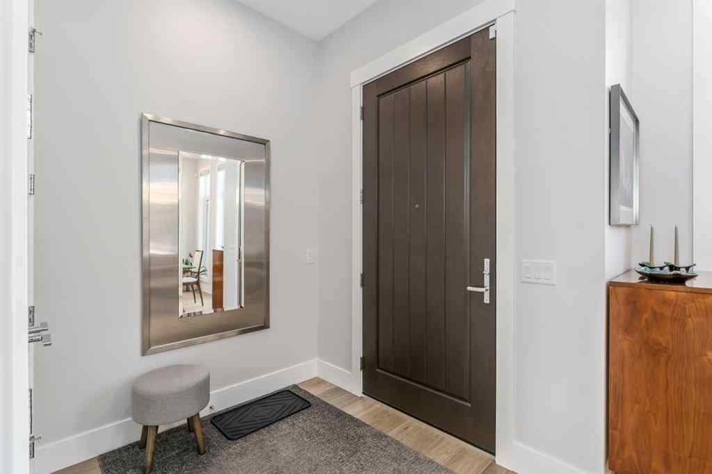 MLS&reg; # A2270210 - 2432 32 Street SW in Killarney/Glengarry Calgary, Residential Open Houses