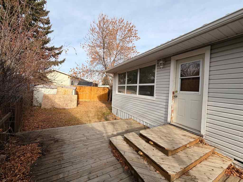 MLS&reg; # A2270211 - 367 Beaufort Crescent SW in SW Hill Medicine Hat, Mobile Open Houses