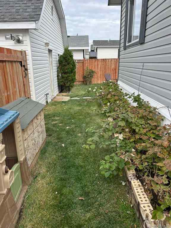 MLS&reg; # A2270214 - 331 3 Street NW in NONE Redcliff, Residential Open Houses