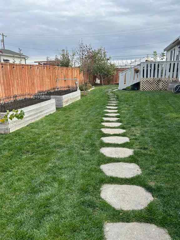 MLS&reg; # A2270214 - 331 3 Street NW in NONE Redcliff, Residential Open Houses