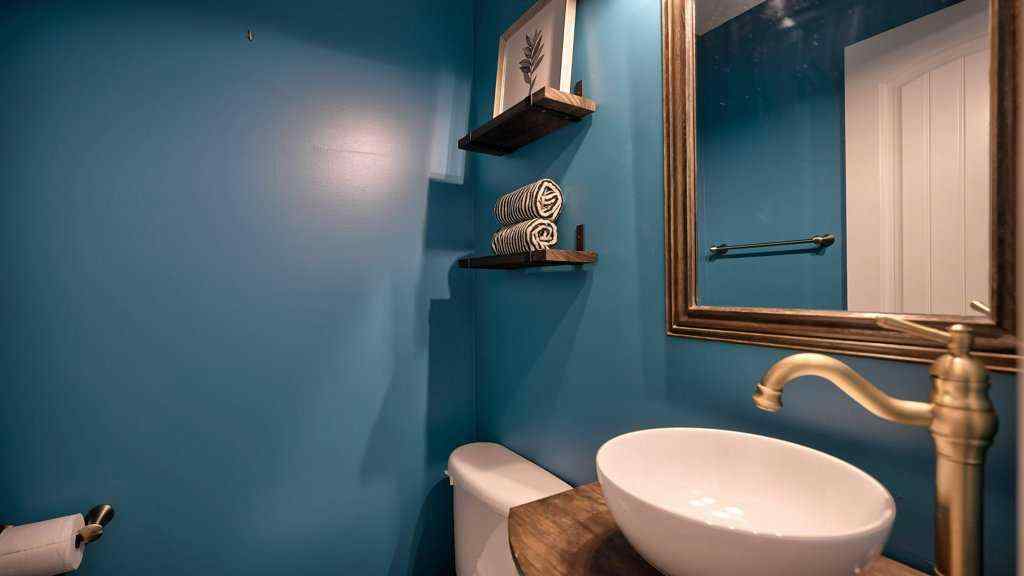 MLS® A2270215 - 215 Pantego Close NW in Panorama Hills Calgary, Residential