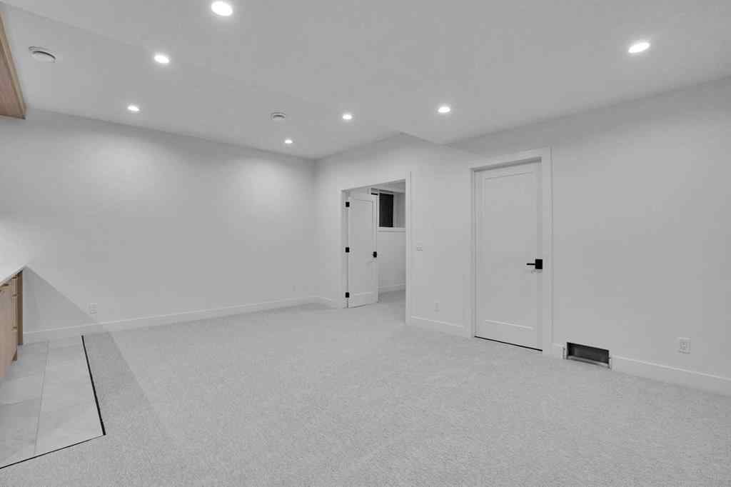 MLS® A2270217 - 605 29 Avenue NW in Mount Pleasant Calgary, Residential