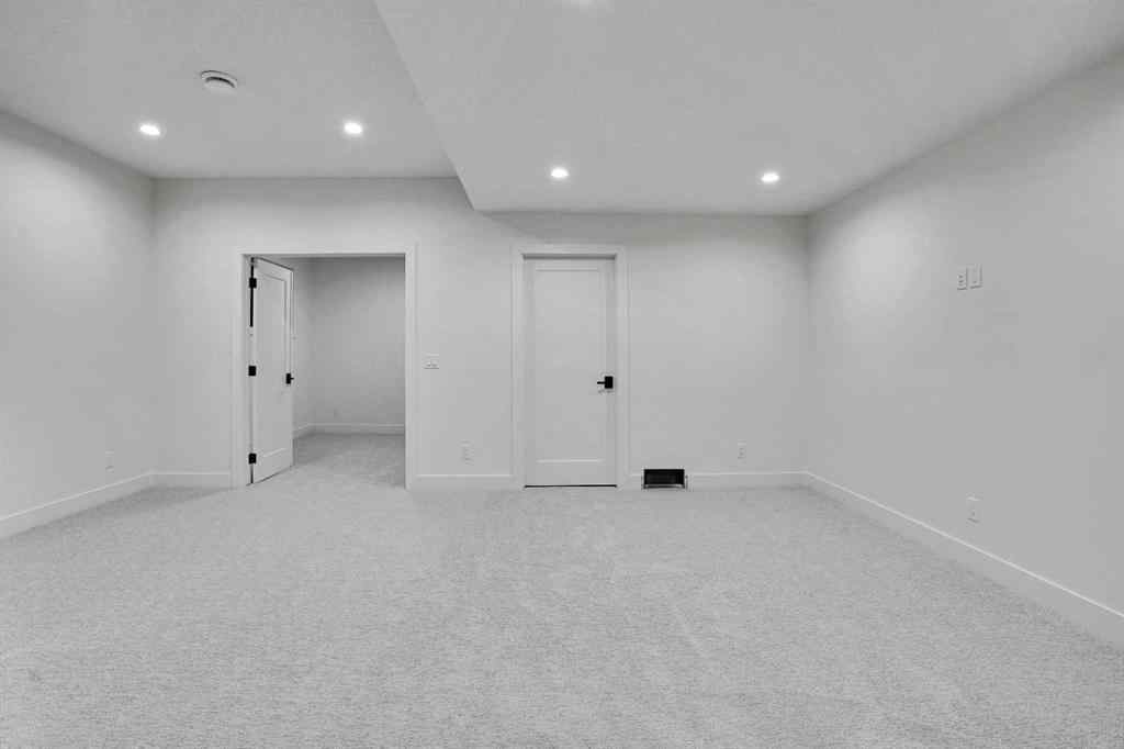 MLS® A2270217 - 605 29 Avenue NW in Mount Pleasant Calgary, Residential