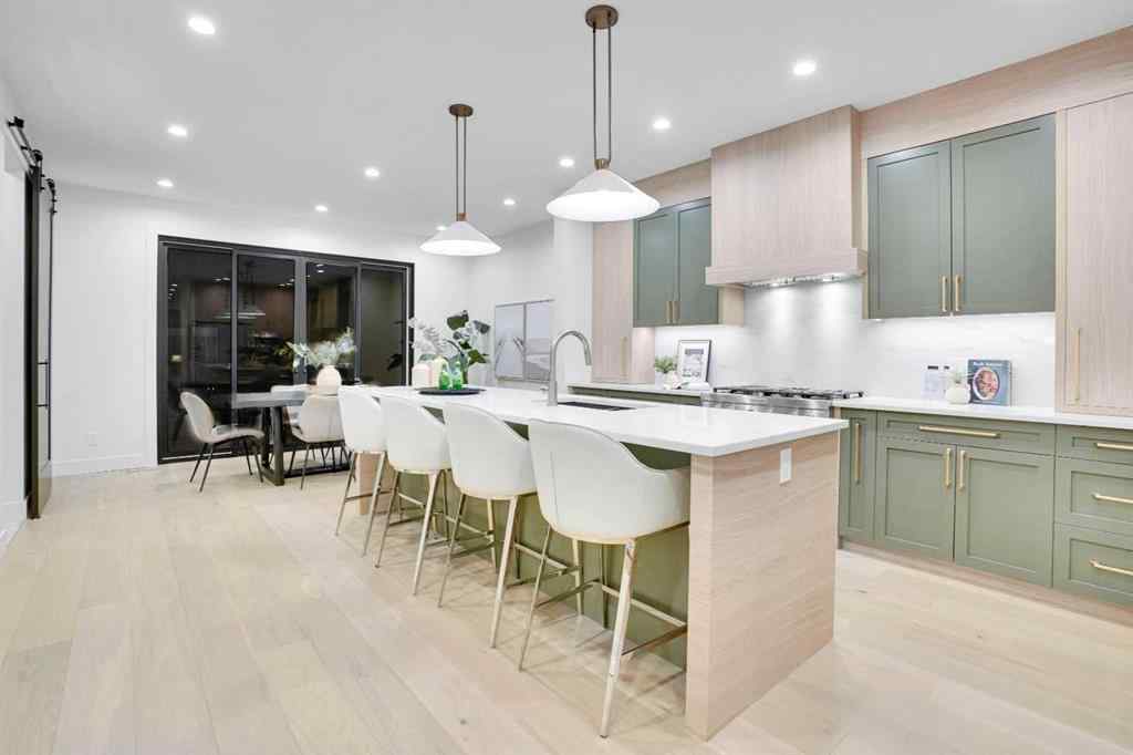 MLS® A2270217 - 605 29 Avenue NW in Mount Pleasant Calgary, Residential