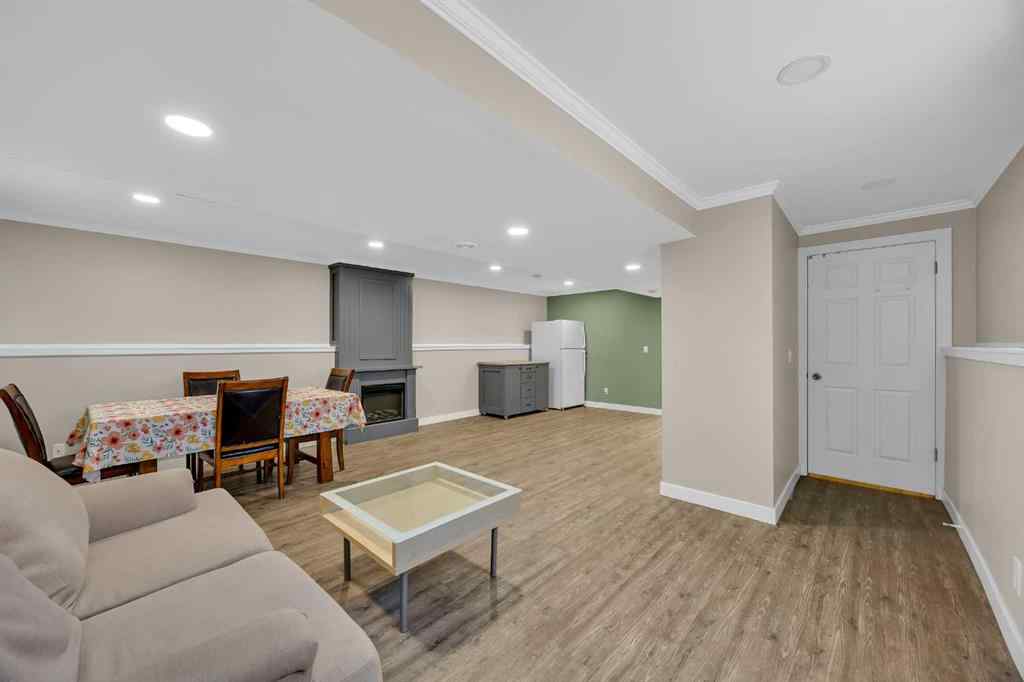 MLS&reg; # A2270218 - 191 Applebrook Circle SE in Applewood Park Calgary, Residential Open Houses