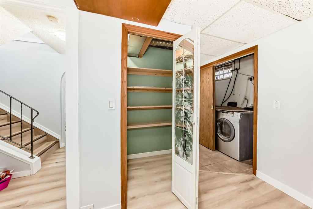 MLS® A2270219 - 159 Pinecliff Way NE in Pineridge Calgary, Residential