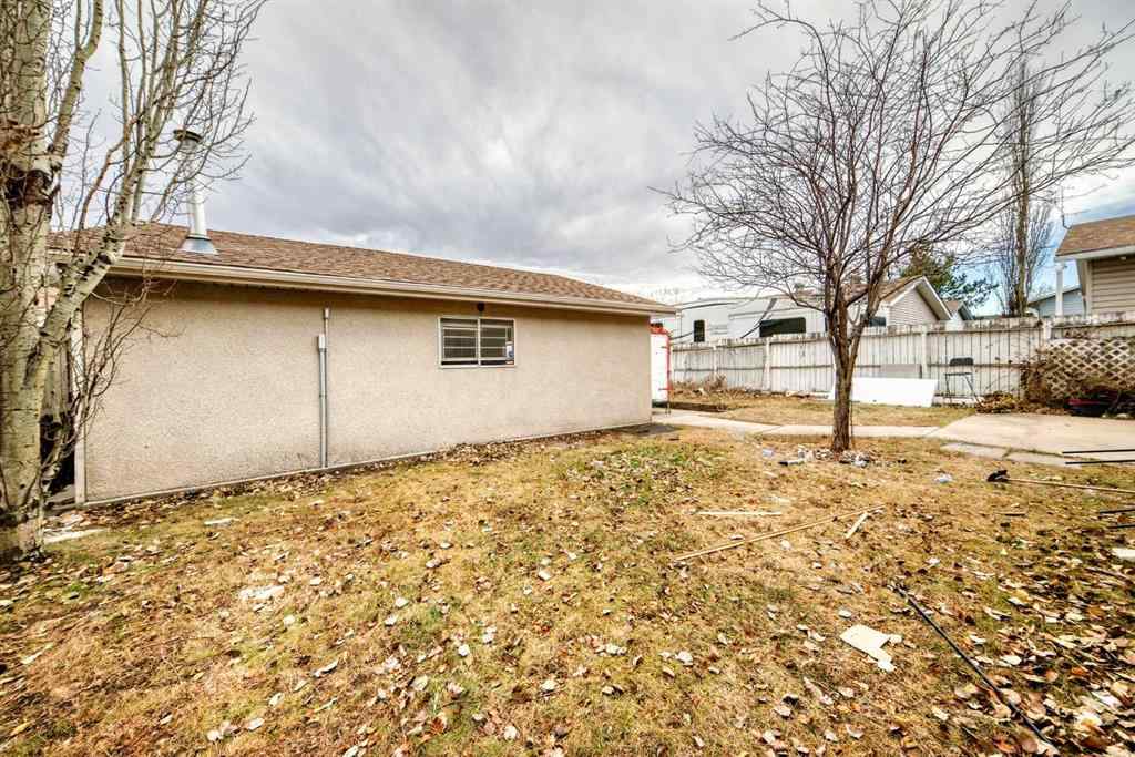 MLS® A2270219 - 159 Pinecliff Way NE in Pineridge Calgary, Residential