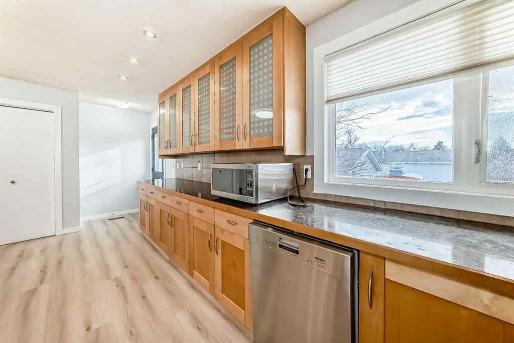 MLS® A2270219 - 159 Pinecliff Way NE in Pineridge Calgary, Residential