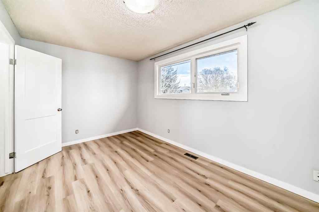 MLS® A2270219 - 159 Pinecliff Way NE in Pineridge Calgary, Residential
