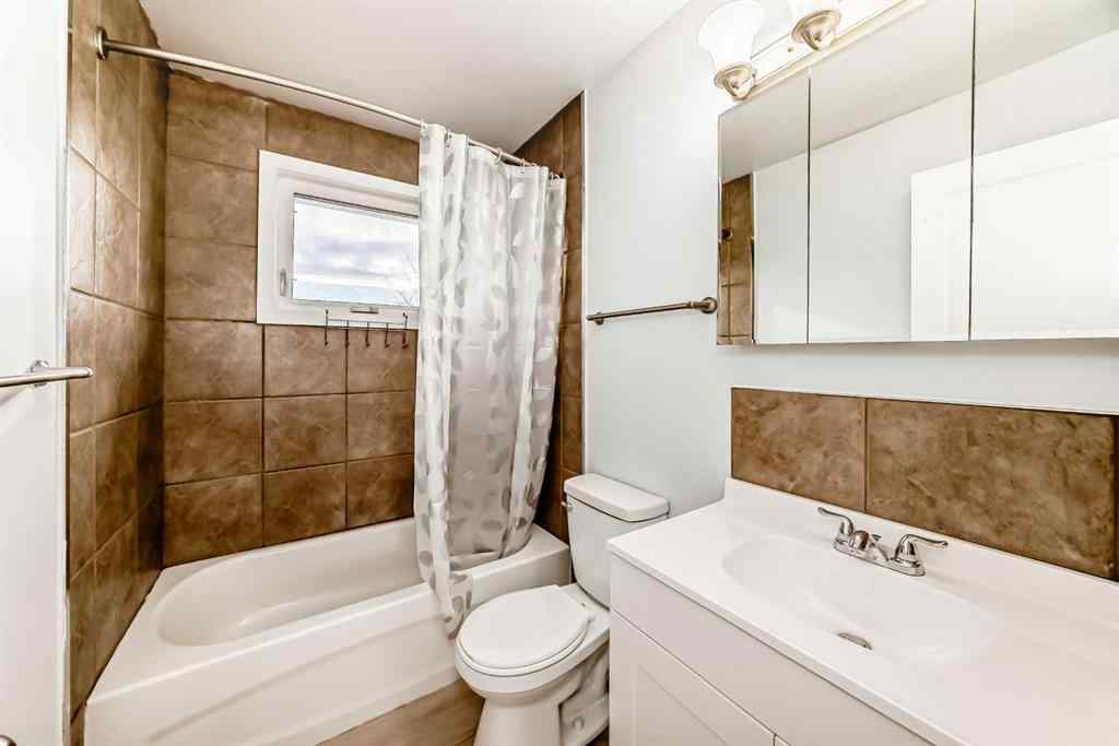 MLS® A2270219 - 159 Pinecliff Way NE in Pineridge Calgary, Residential