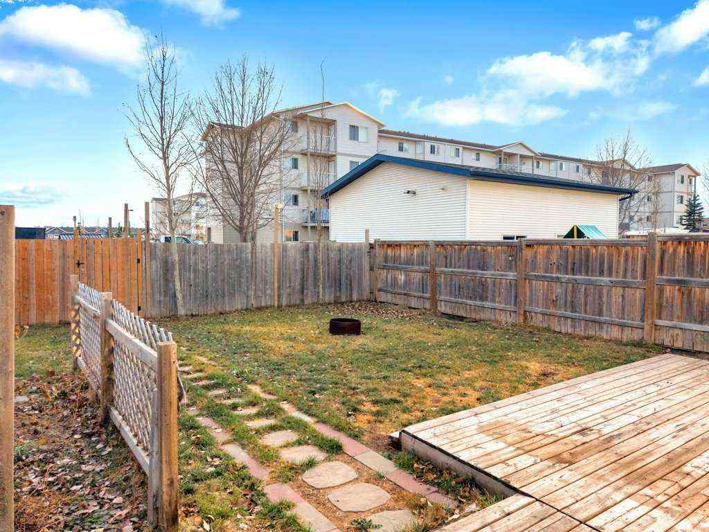 MLS&reg; # A2270221 - 8 Horne Close  in Hewlett Park Sylvan Lake, Residential Open Houses