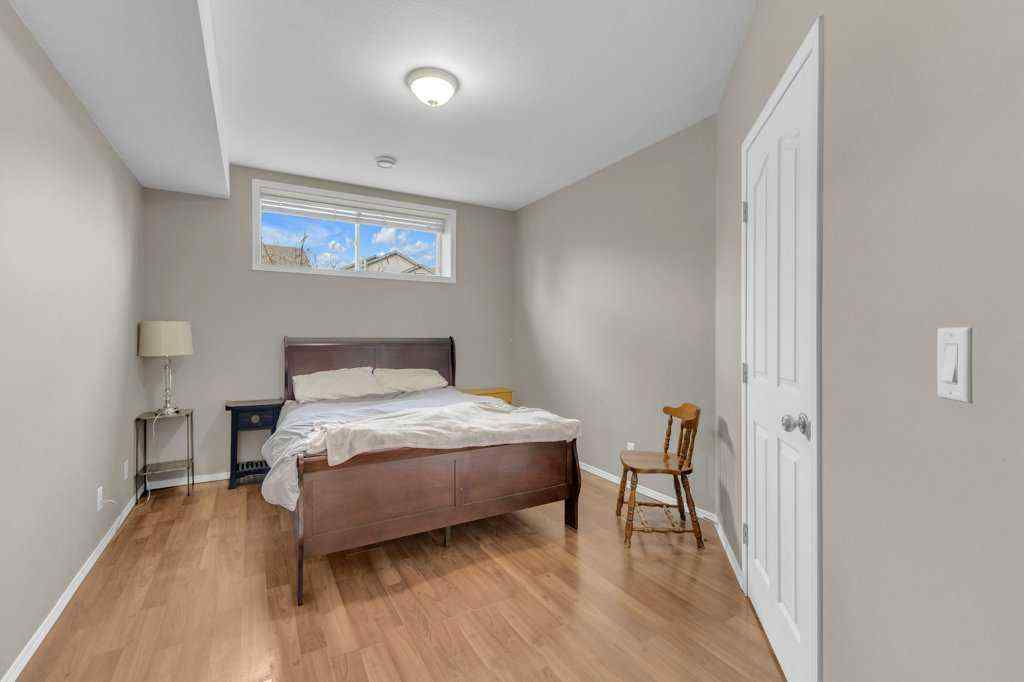 MLS&reg; # A2270221 - 8 Horne Close  in Hewlett Park Sylvan Lake, Residential Open Houses