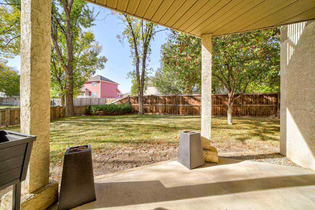 MLS&reg; # A2270224 - Unit #109 485 Red Crow Boulevard W in Indian Battle Heights Lethbridge, Rental Open Houses