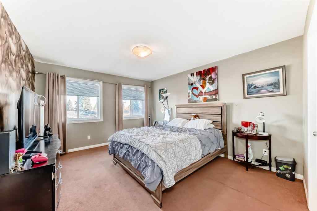 MLS® A2270225 - 1313 38 Street SE in Forest Lawn Calgary, Residential
