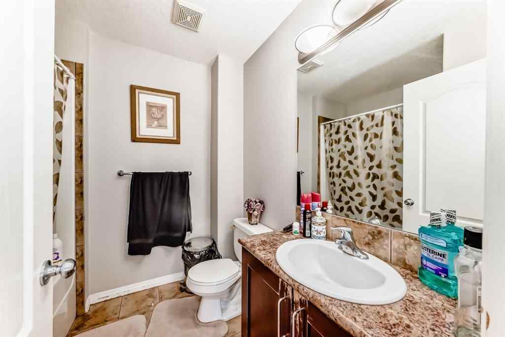 MLS® A2270225 - 1313 38 Street SE in Forest Lawn Calgary, Residential