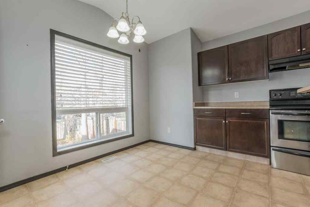 MLS® # A2270231 - 6 Pinnacle Crossing   in Pinnacle Ridge Grande Prairie, Residential Open Houses