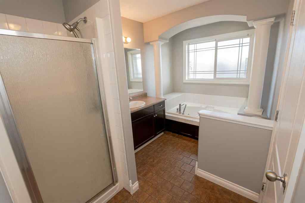 MLS® # A2270231 - 6 Pinnacle Crossing   in Pinnacle Ridge Grande Prairie, Residential Open Houses