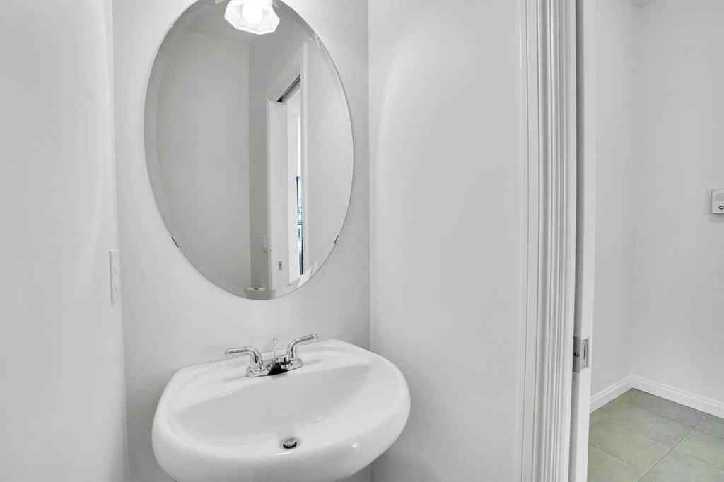 MLS® A2270234 - 103 Royal Manor NW in Royal Oak Calgary, Residential