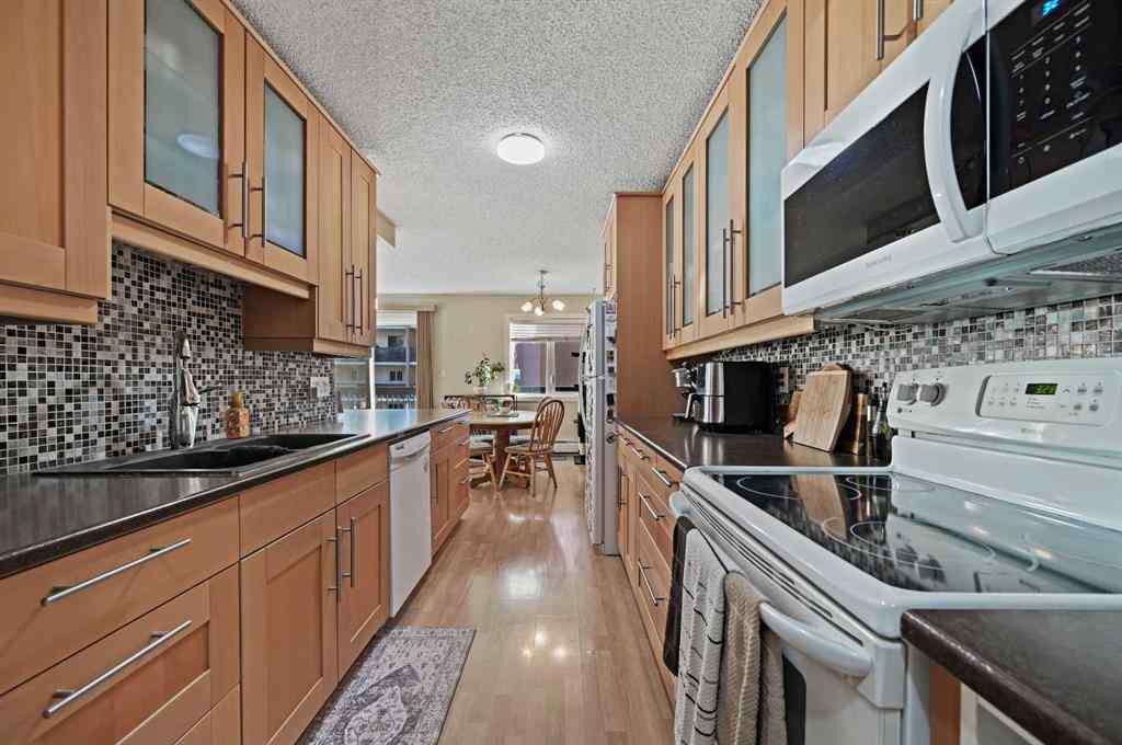 MLS&reg; # A2270236 - Unit #304 1033 15 Avenue SW in Beltline Calgary, Residential Open Houses