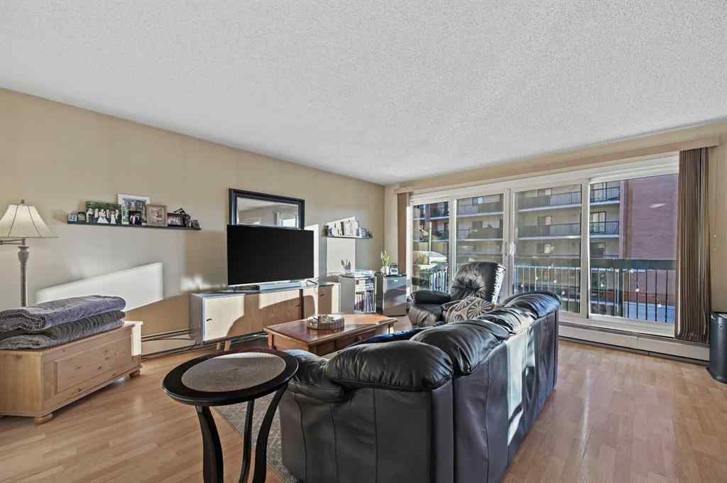 MLS&reg; # A2270236 - Unit #304 1033 15 Avenue SW in Beltline Calgary, Residential Open Houses