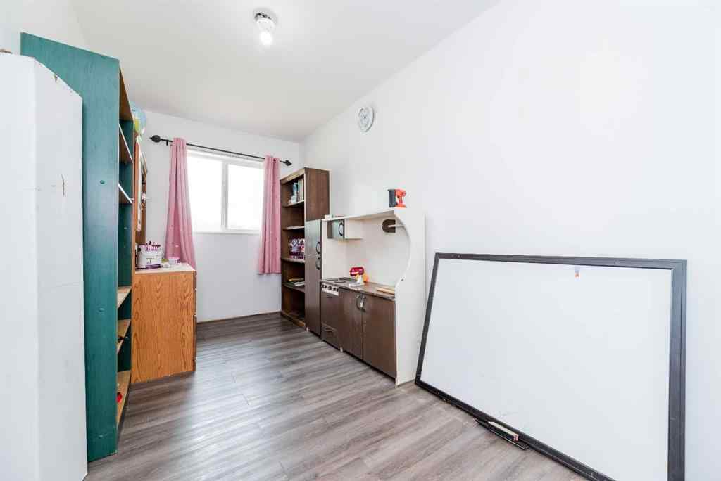 MLS® # A2270238 - 770053 Highway 2   in NONE Rural Spirit River No. 133, M.D. of, Residential Open Houses