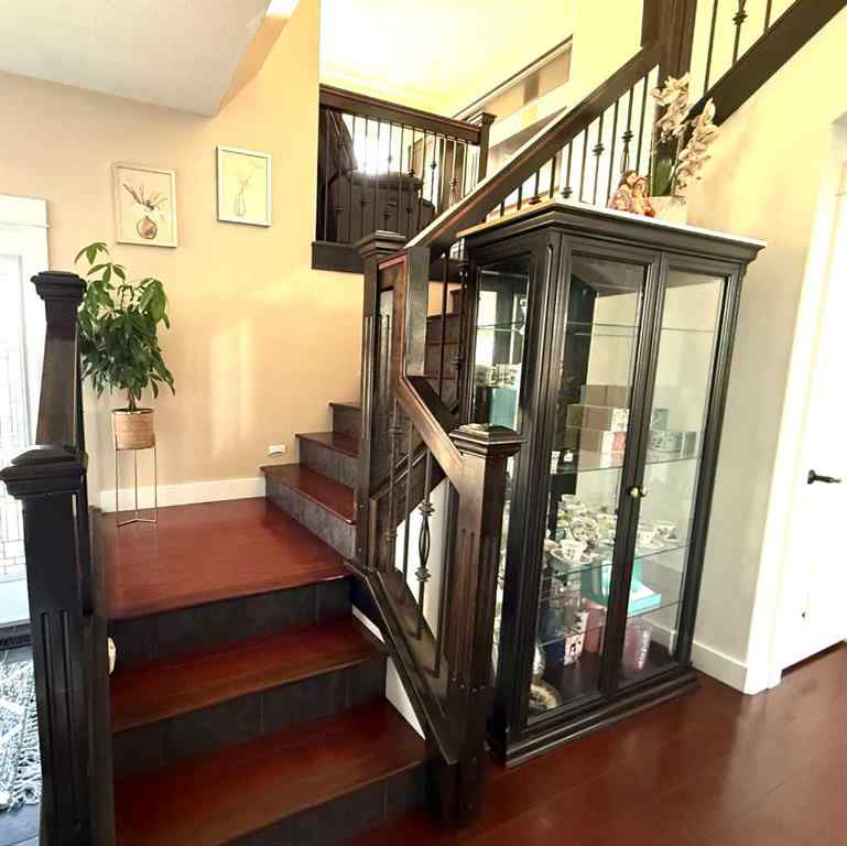 MLS&reg; # A2270240 - 20 Oakfield Close  in Oriole Park West Red Deer, Residential Open Houses