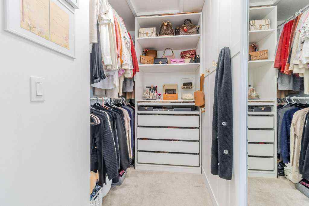 MLS&reg; # A2270240 - 20 Oakfield Close  in Oriole Park West Red Deer, Residential Open Houses