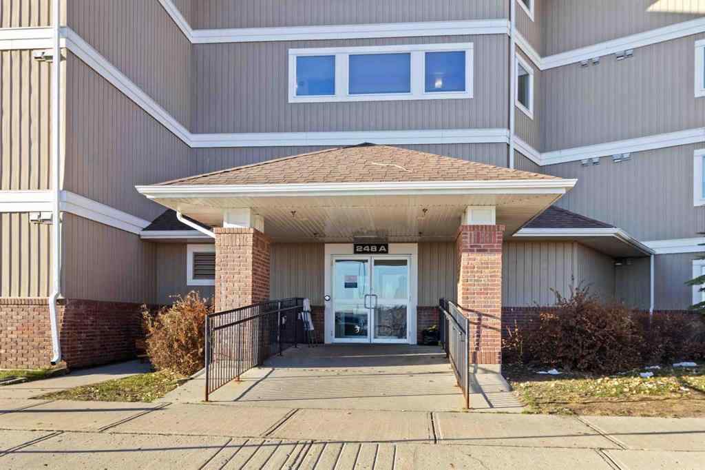 MLS&reg; # A2270241 - Unit #109 248A Grosbeak Way  in Eagle Ridge Fort McMurray, Residential Open Houses