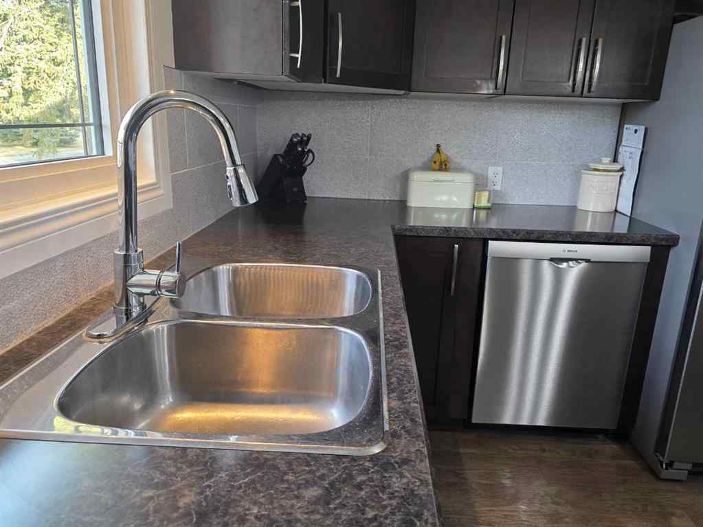 MLS&reg; # A2270243 - 4920 55 Avenue  in NONE Taber, Residential Open Houses