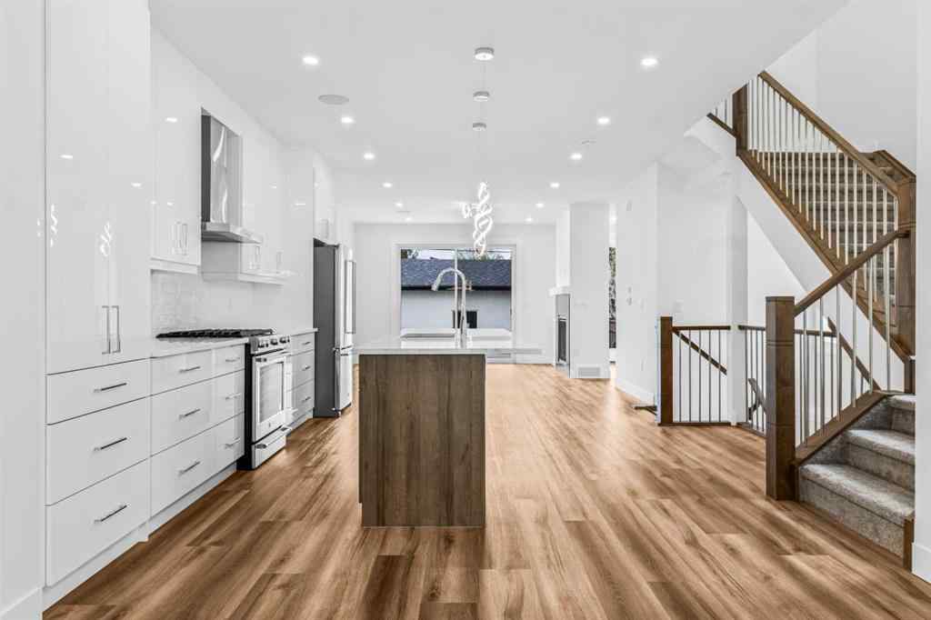 MLS&reg; # A2270244 - 430 33 Avenue NW in Highland Park Calgary, Residential Open Houses