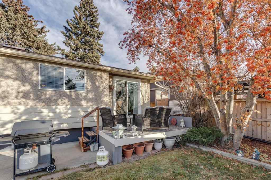 MLS® A2270246 - 2015 Milne Drive NE in Mayland Heights Calgary, Residential