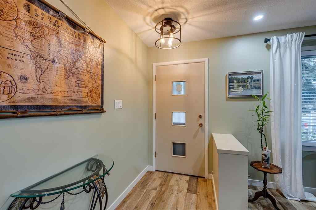 MLS® A2270246 - 2015 Milne Drive NE in Mayland Heights Calgary, Residential