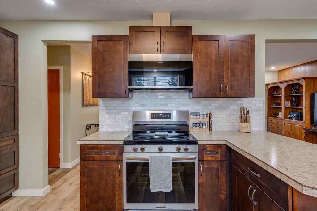 MLS® A2270246 - 2015 Milne Drive NE in Mayland Heights Calgary, Residential